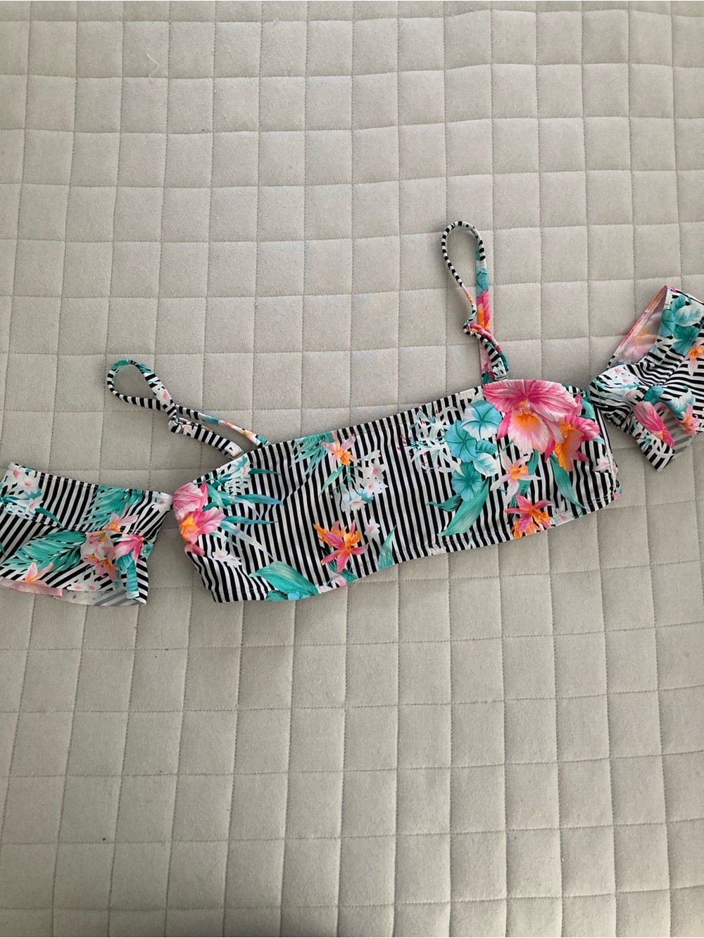 Women’s Floral Stripe Off-Shoulder Bikini Top - Pink & Teal